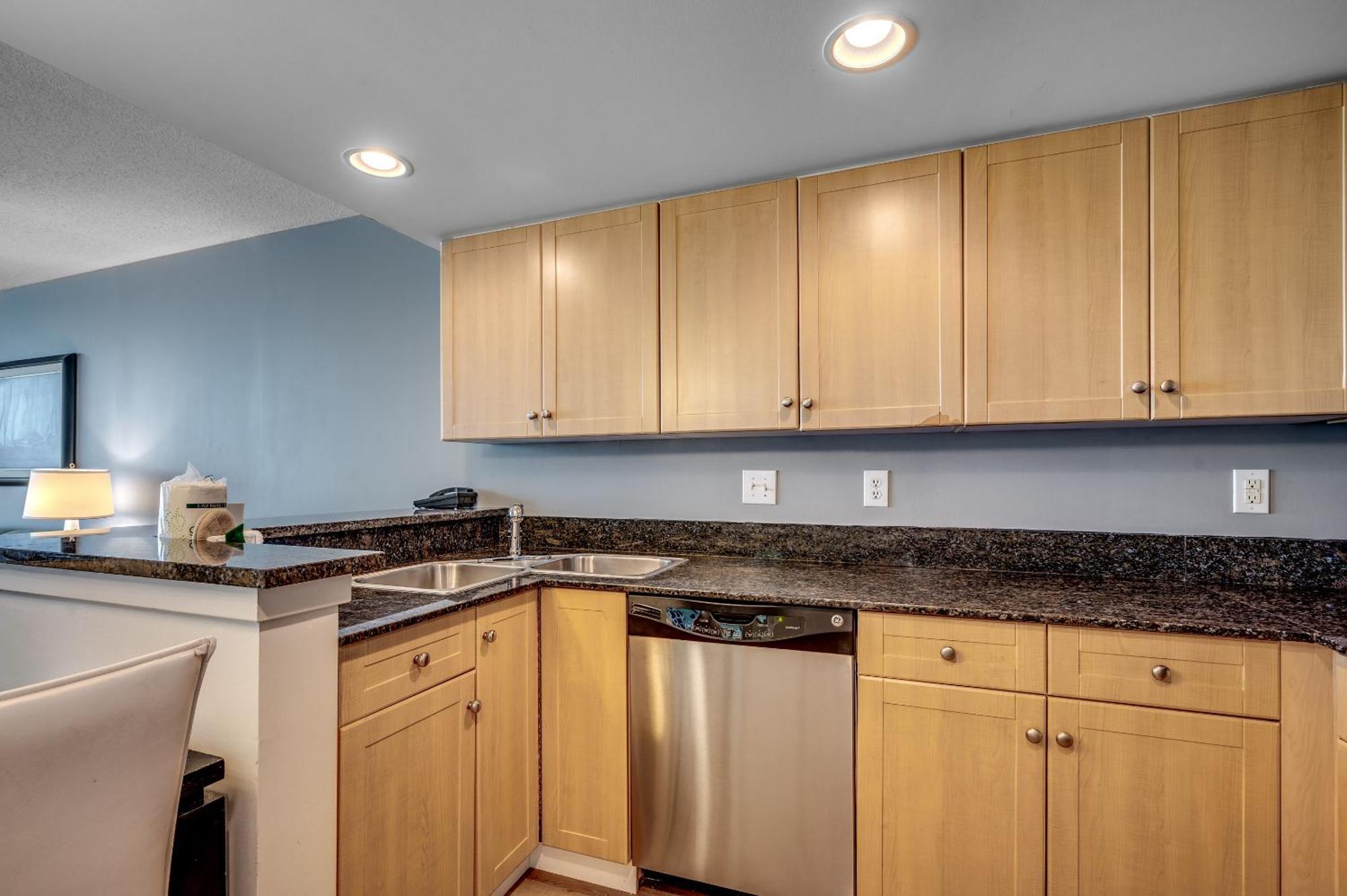 Stunning Oceanfront King Suite On 18Th Floor Centrally Located Myrtle Beach Exteriör bild